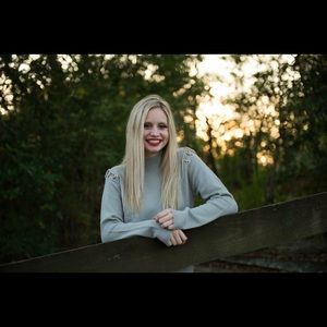 Meet your Posher, Mackenzie